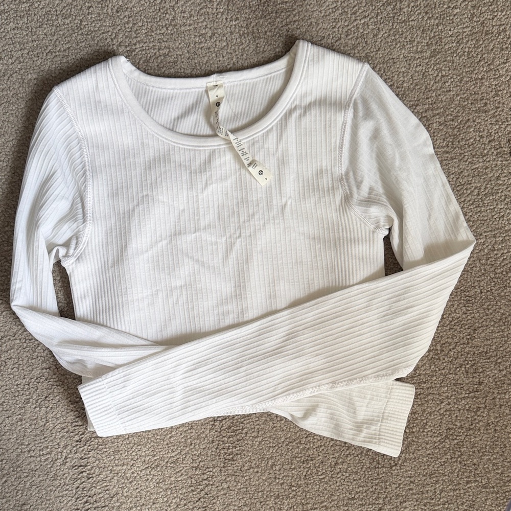 lululemon athletica White Ribbed Long Sleeve Crop Top size 4